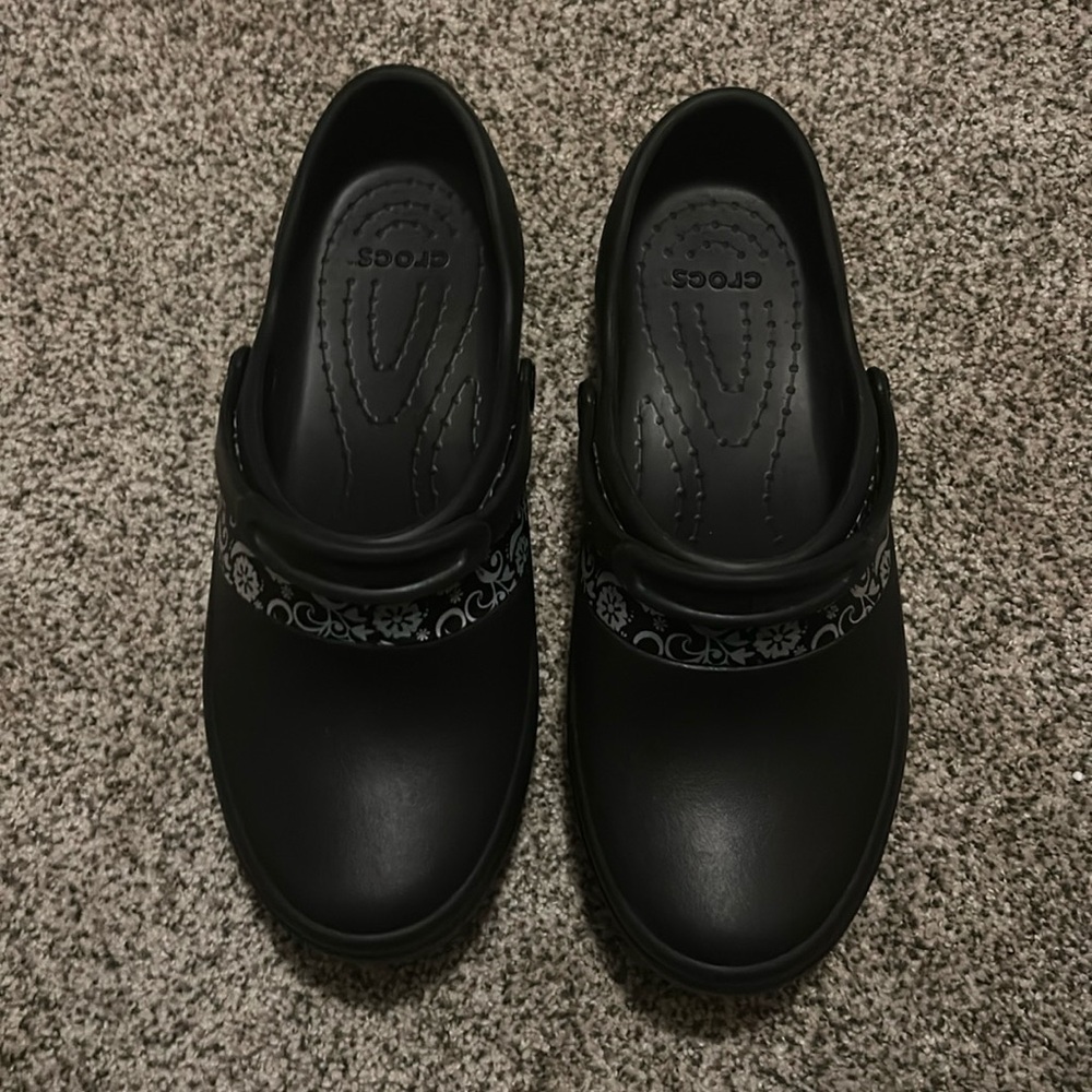 Crocs Clogs